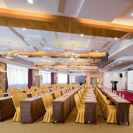 Vienna 3 Best Hotel Guangxi Nanning Station Exterior photo