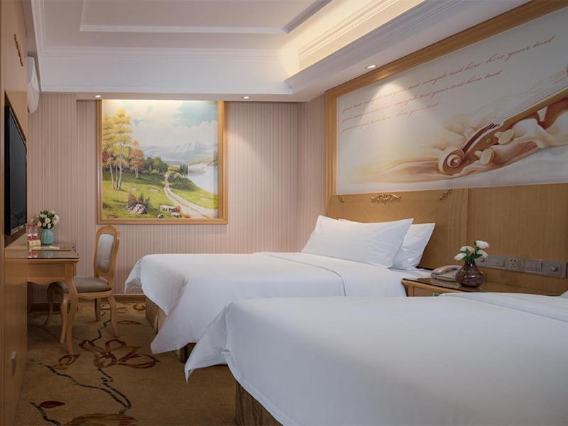 Vienna 3 Best Hotel Guangxi Nanning Station Exterior photo